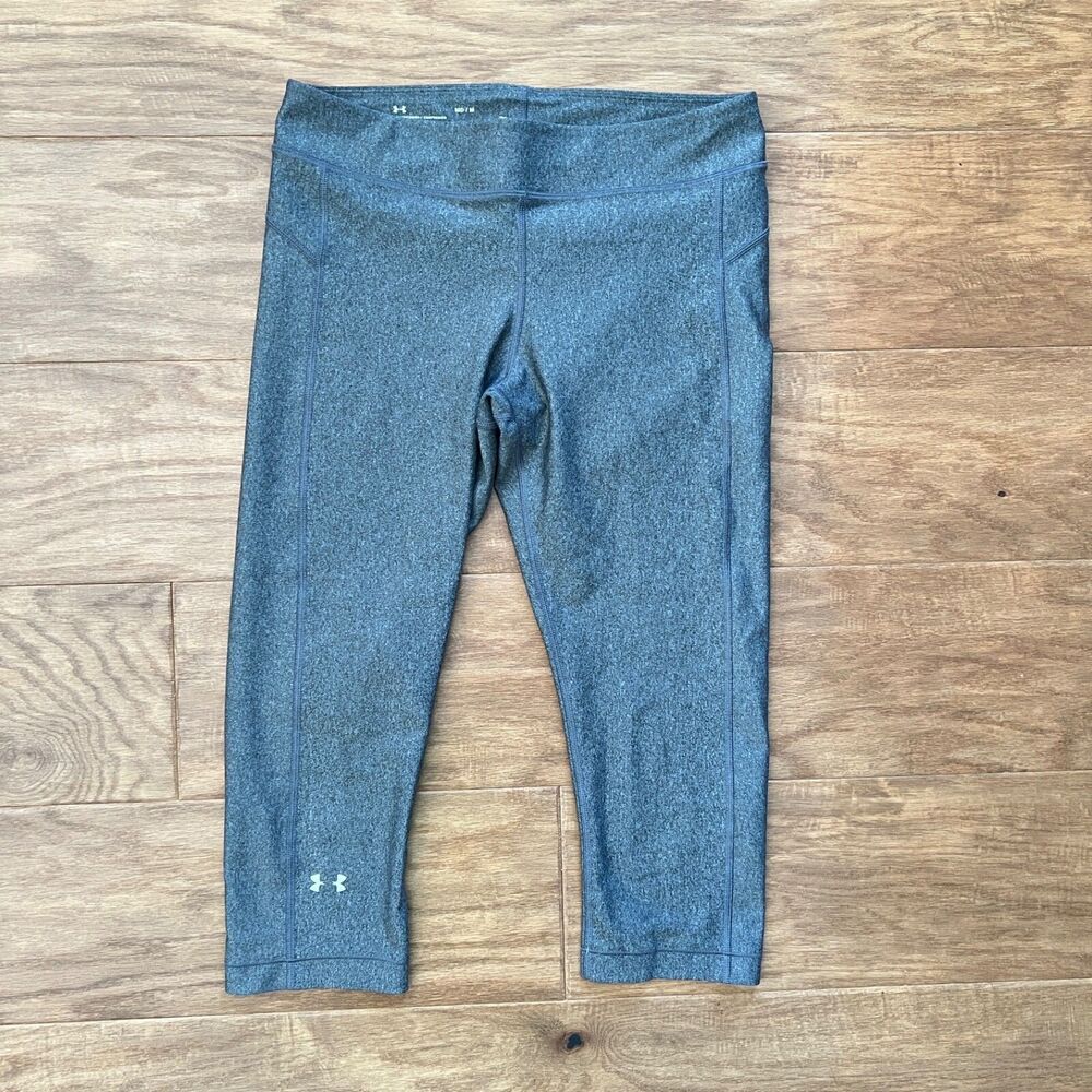 Under Armour Leggings Capris Women's Size M HeatGear Compression Gray